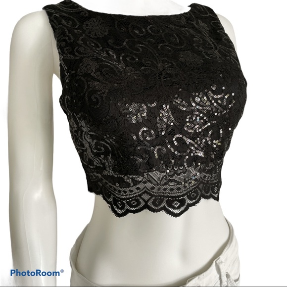 Jodi Kristopher Tops - $10 SALE Jodi Kristopher Lace Sequin Crop Top Size 5